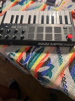 AKAI professional