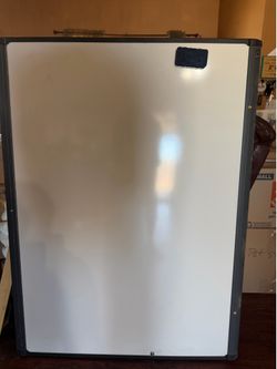 Magnetic White Board