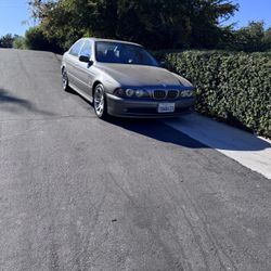 2003 BMW 5.25i 5 Speed