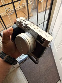 Fujifilm X100 Camera