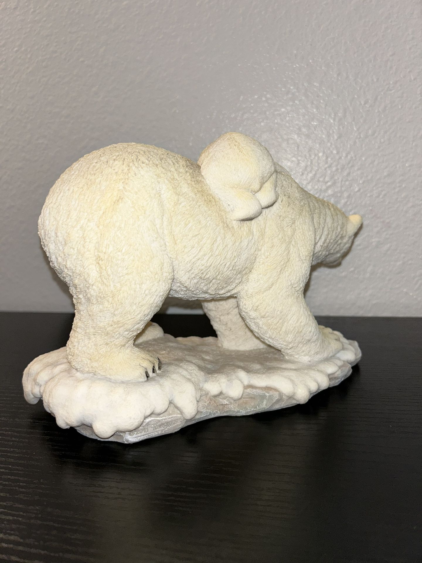 Veronese Design Polar Bear Mother With Adorable Freeloading Cub Statue