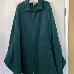 Women’s Cape/Poncho - Emerald Green