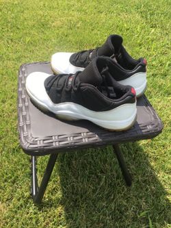 Air Jordan Retro 11 "Tuxedo" Size 10.5