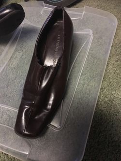 Dress shoes