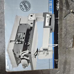 Ryobi SC160  Scroll Saw