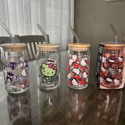 Hello Kitty Glass Tumblers