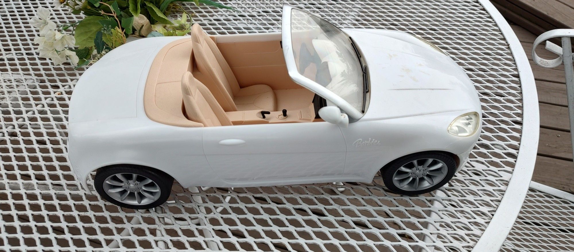 Barbie Convertible Toy Car