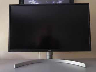 LG 27” 4K HDR Monitor - 27UL550-W