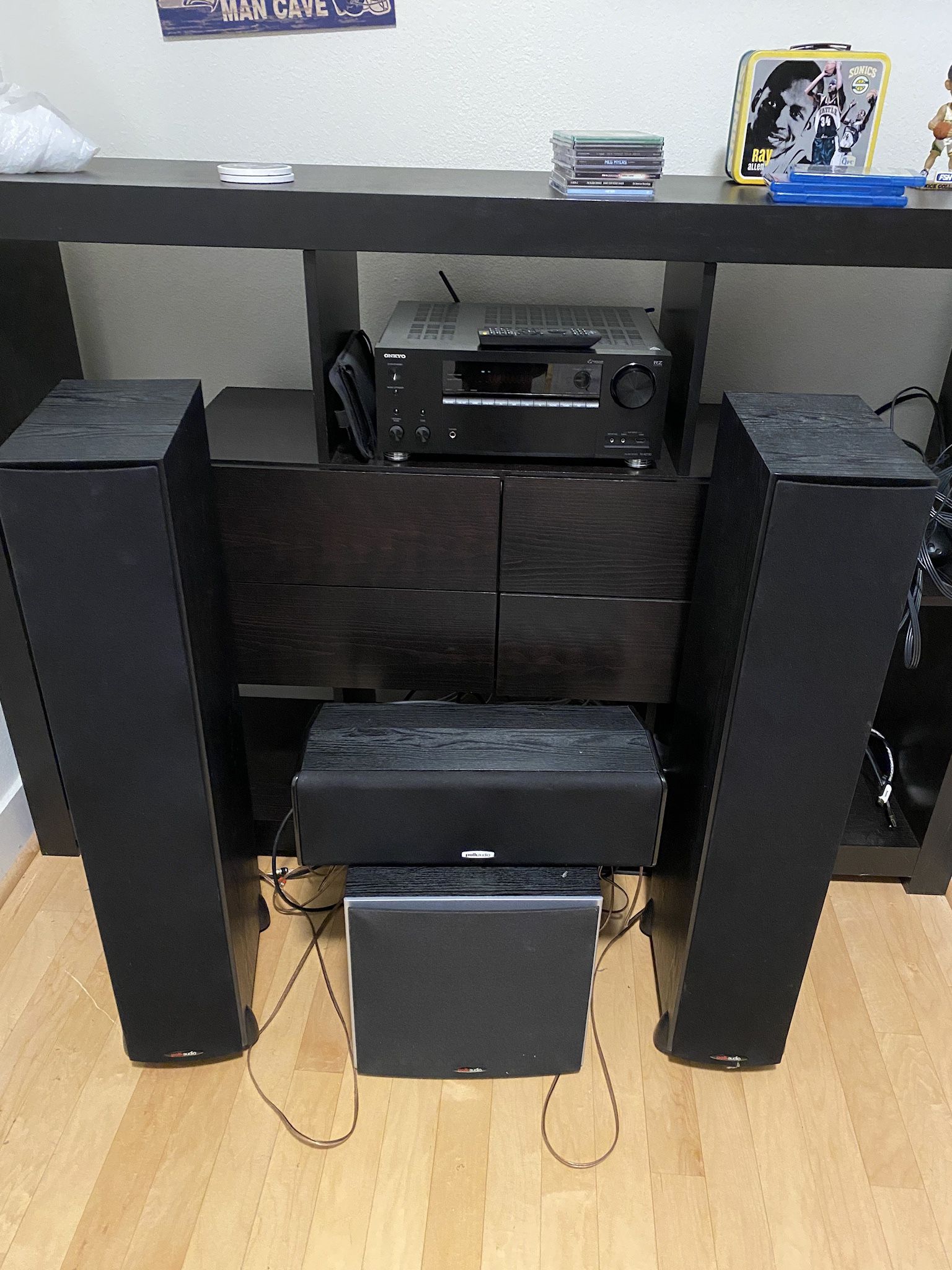 Standing Speakers Setup And Receiver