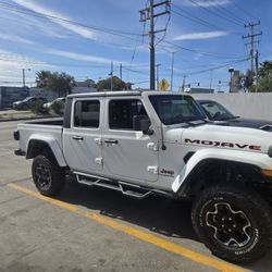Jeep Mojave 
