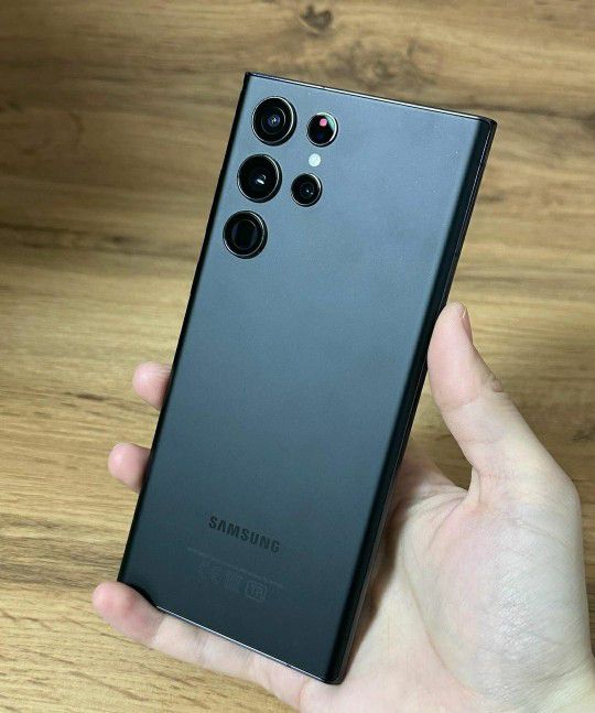 Samsung Galaxy S22 Ultra 5G Unlocked 