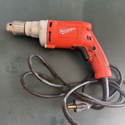MILWAUKEE HEAVY DUTY 1 2 IN CORDED DRILL 0299 20 INDUSTRIAL VARIABLE SPEED