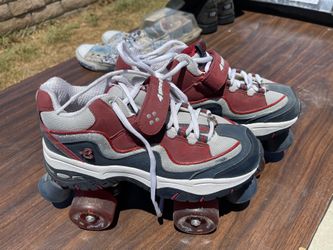 Britney 4 Wheels Skates Size 8