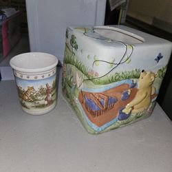 Disney Winnie the Pooh Vintage Klenex Cover and Cup