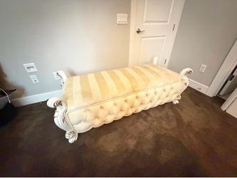 Acme furniture Versailles bench