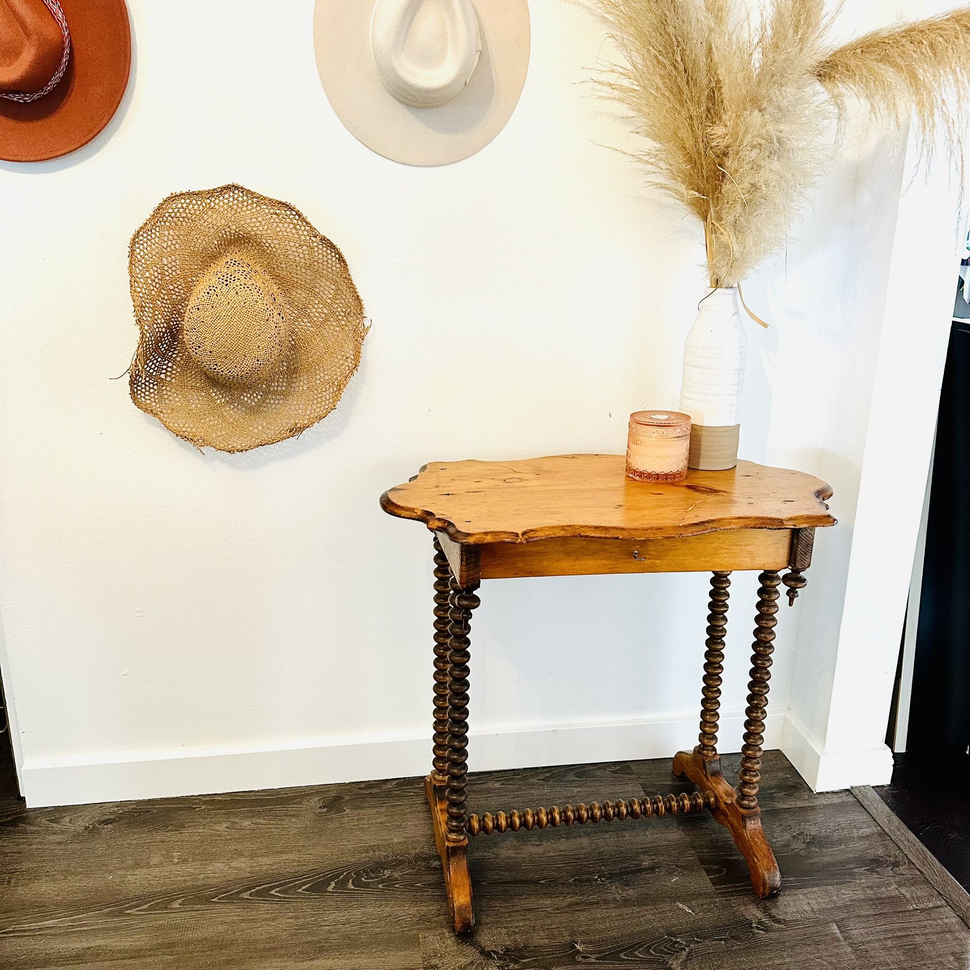 VINTAGE ANTIQUE Jenny Lind Spool Leg Style Brown Oak Wood Hand Crafted Side Entry Table Night Stand