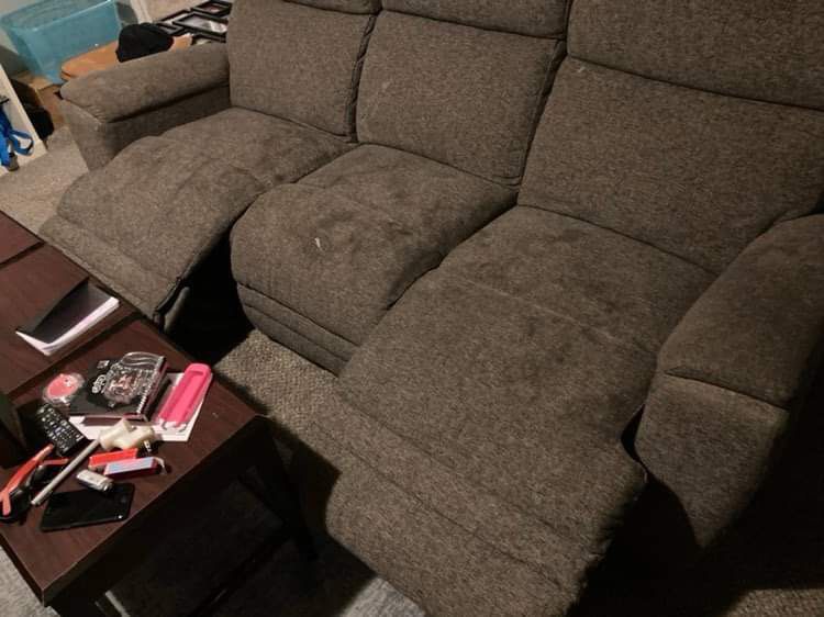 Matching Recliner Couch Set 