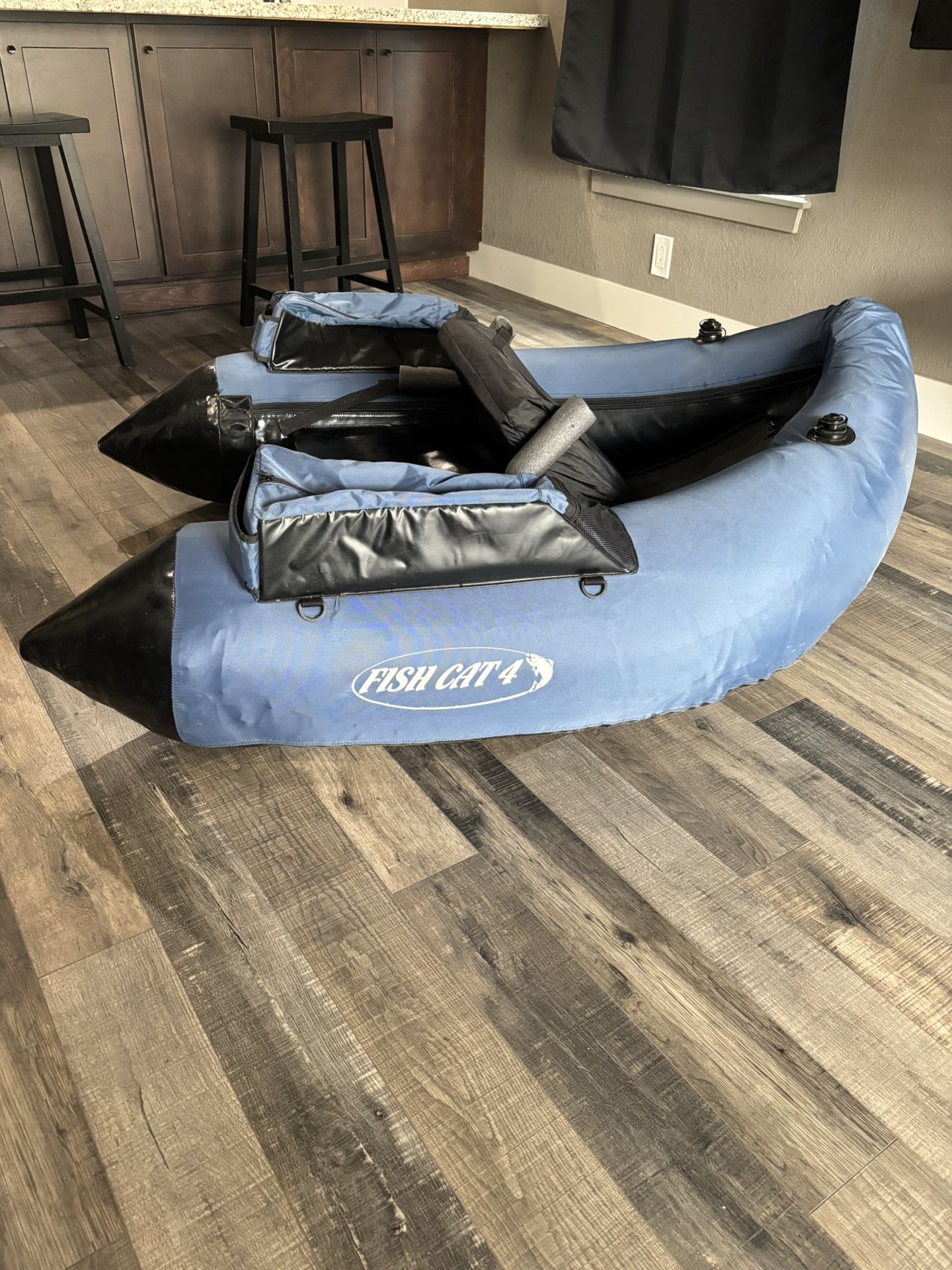 Fish Cat 4 float tube