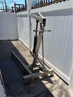 Engine Jack
