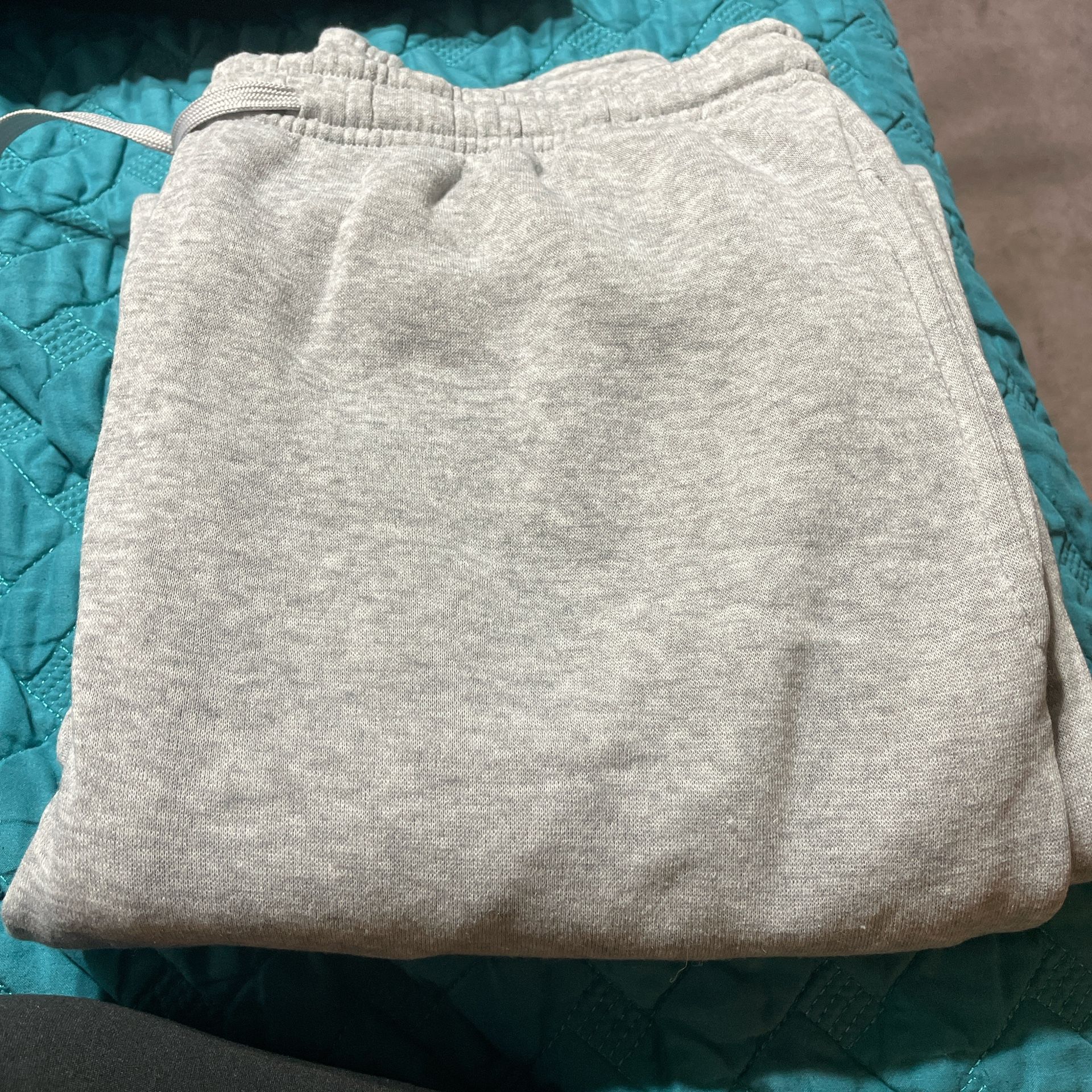 grey 2xl sweats