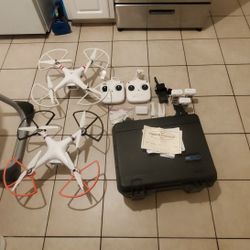 2 Dji Phantoms 3 Standard And Vision 2plus