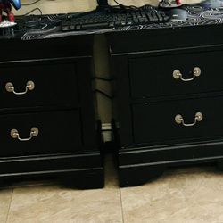 2 Black Night Stands 