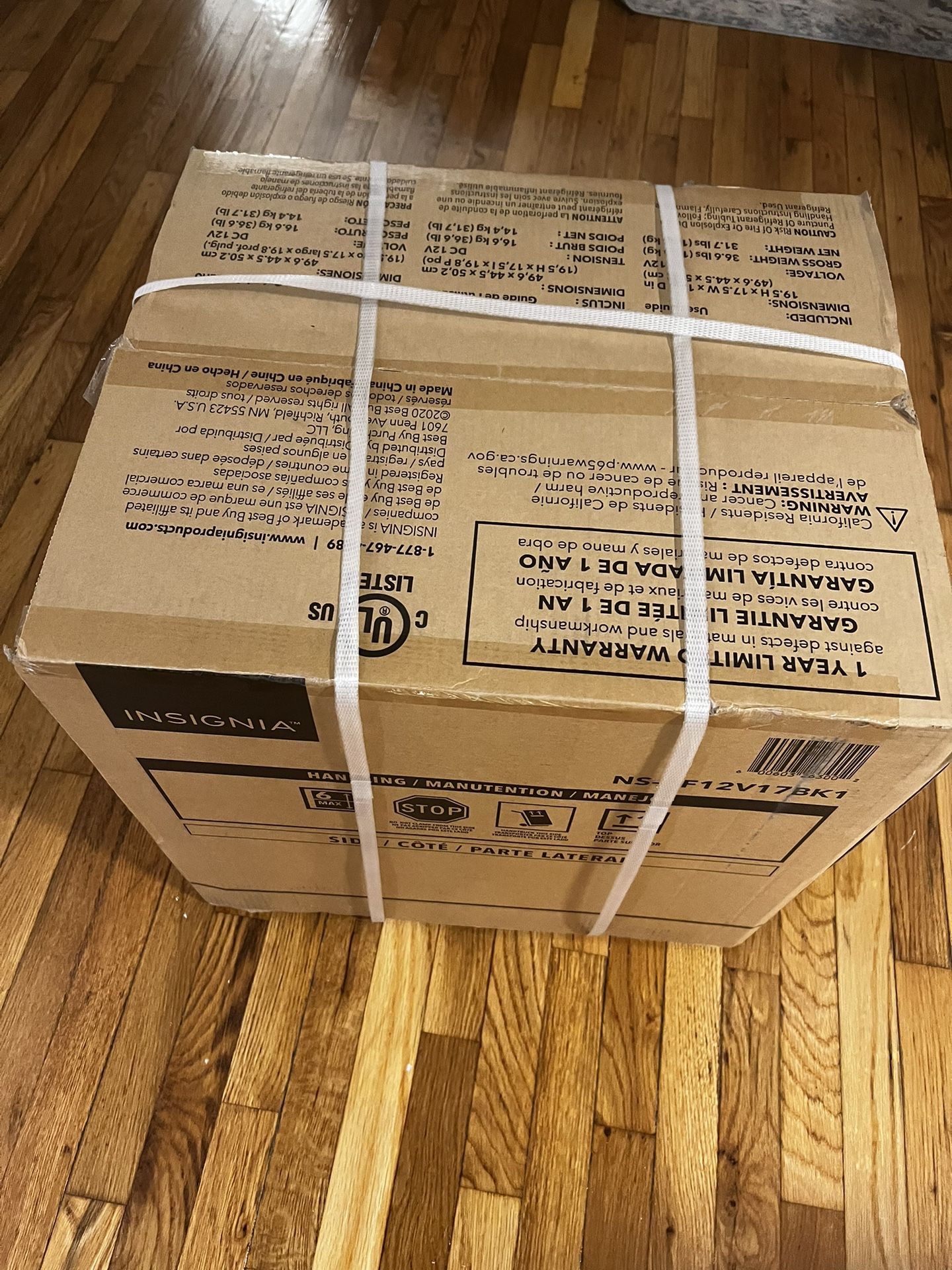 Insignia™ - 1.7 Cu. Ft. Mini Fridge with ENERGY STAR Certification - Black