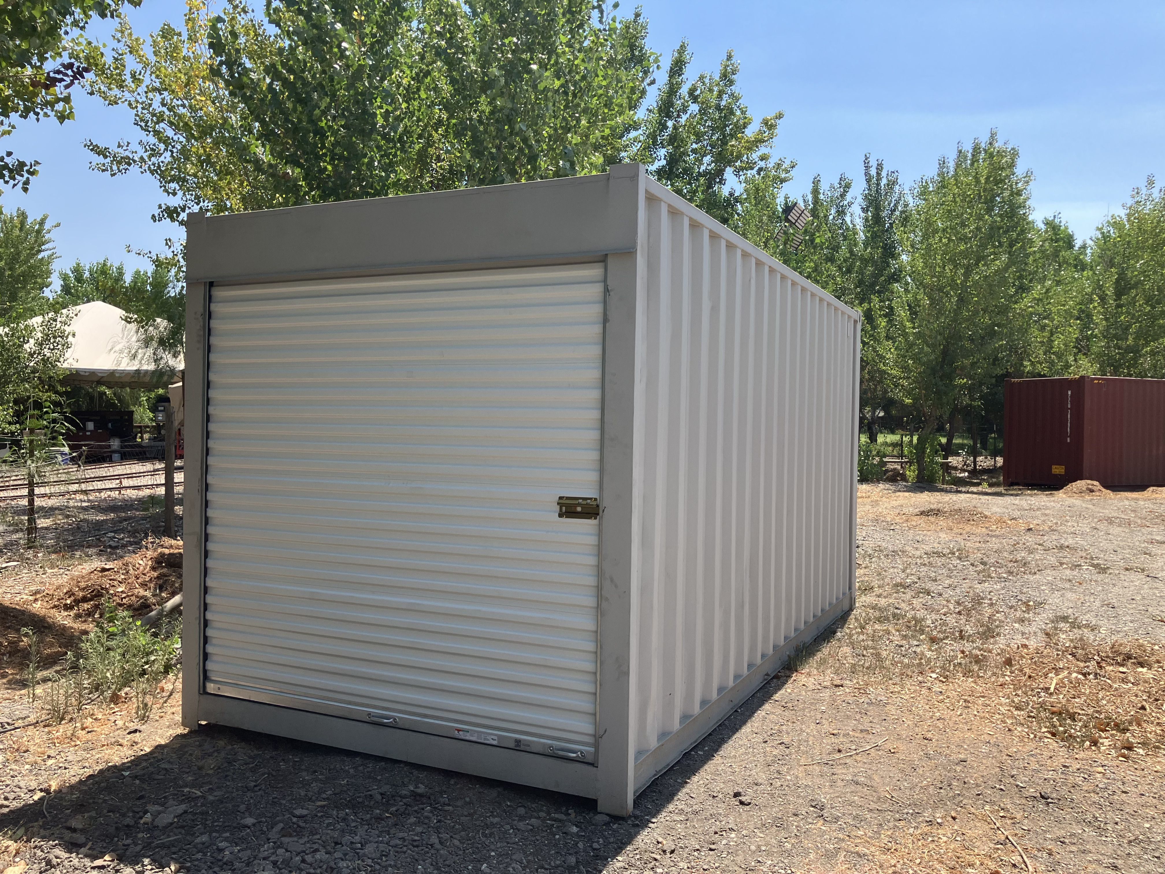 17ft container w/ roll up door GRAY