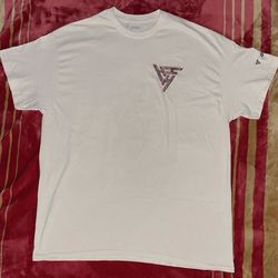 Yu-Gi-Oh Shirt Mens Small Hypland Dark Magician Graphic Tee Cream