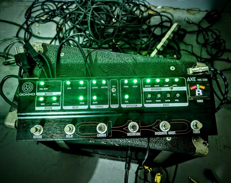 5-in- 1 Multi Fx Pedal Trade Or Sell
