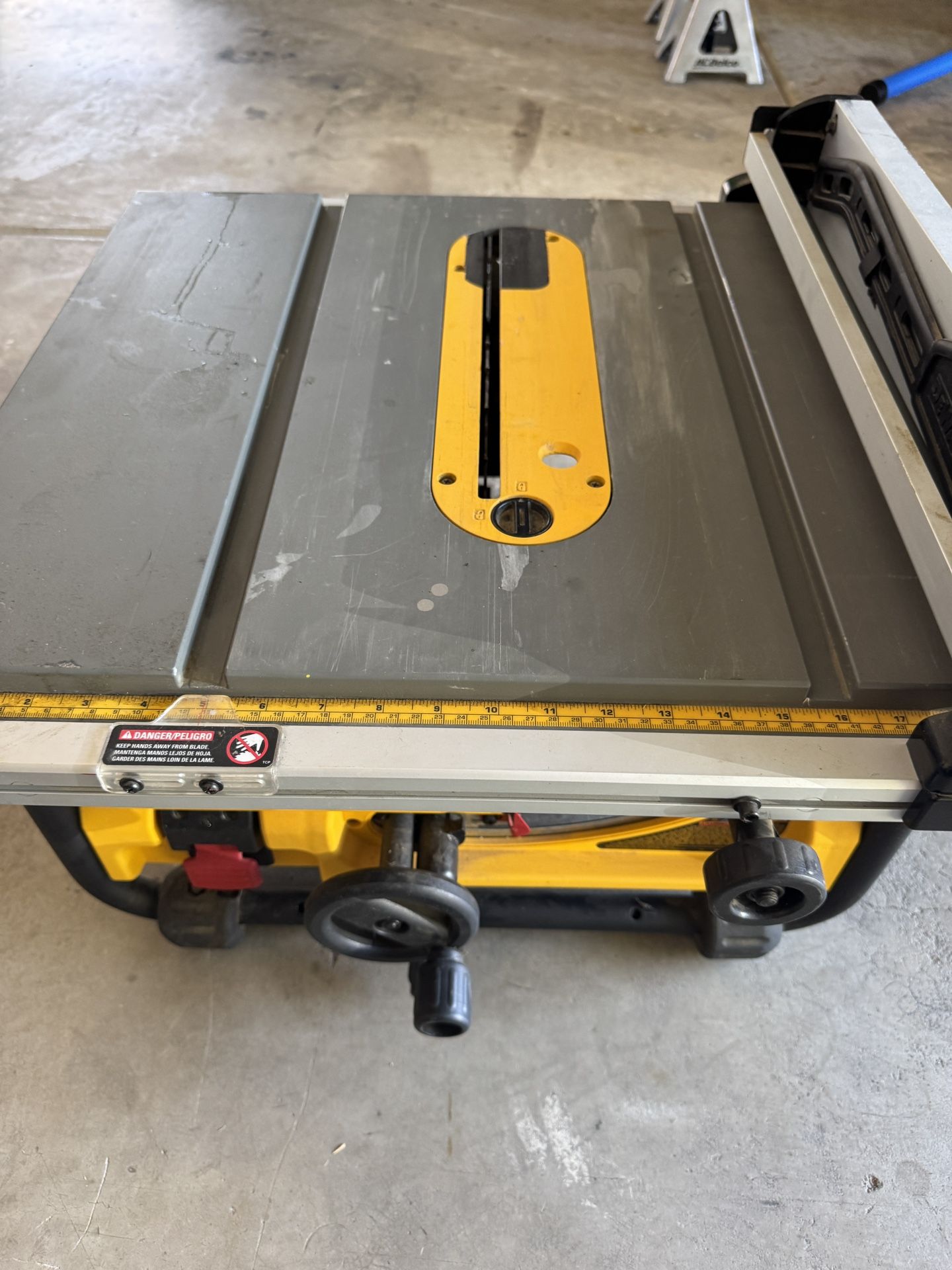 Dewalt Table saw