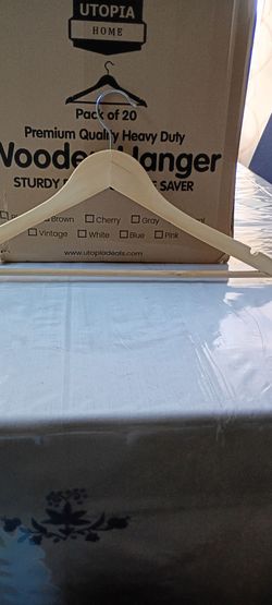 Utopia set if 20 wood hangers space savers