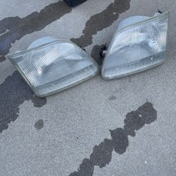 F150 1(contact info removed) Headlights 