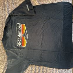 Men’s Columbia Graphic T
