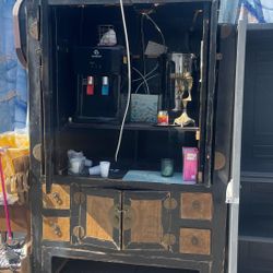 FREE ANTIQUE CLOSET 