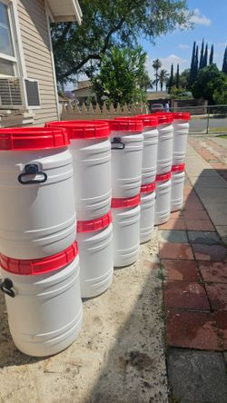 Barriles Barrel Dog Food Container Linpios De Quimico Para Guardar Cualquier Cosa Ontario super Offertas 20 gallones $22 Each Ontario