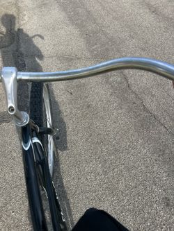 Electra Cruiser Bicycle with Silver Handlebars