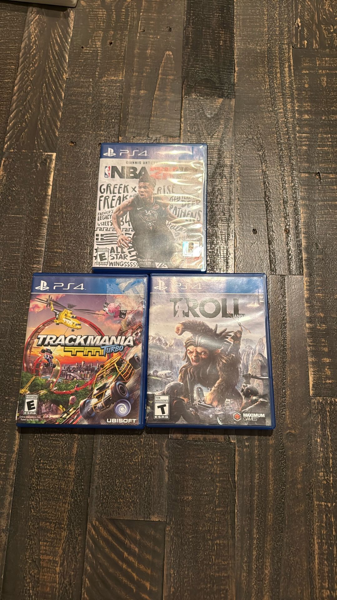 PS4
