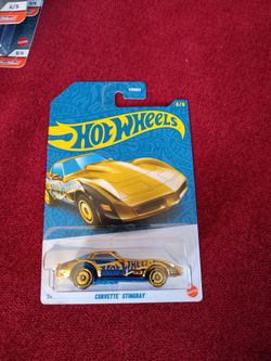 Hot Wheels Blue Gold Series  Corvette Chase