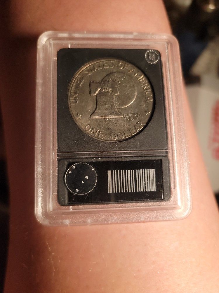 1976 Authentic Dollar Collector 