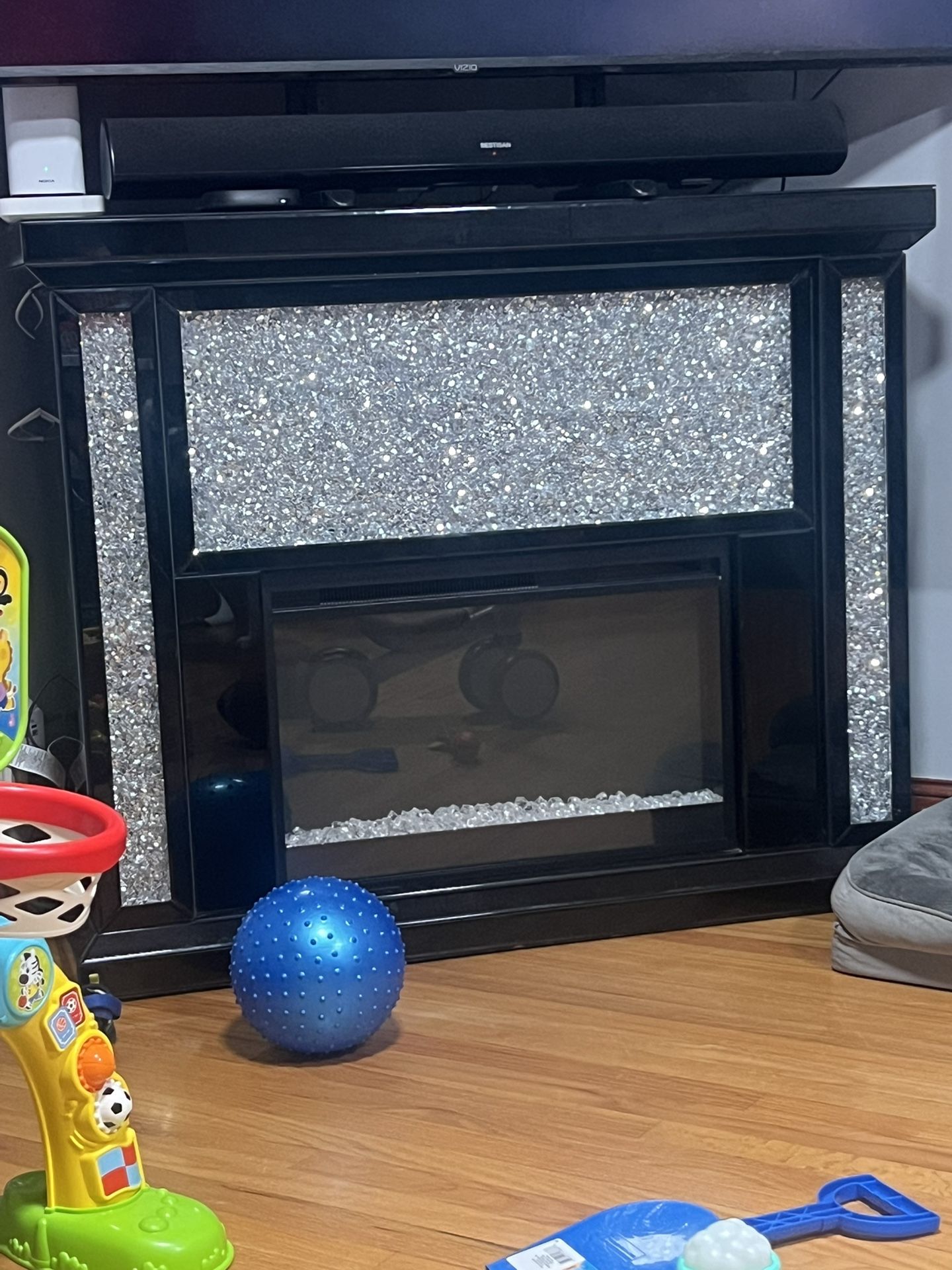 Fireplace / Tv Stand