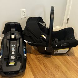 Bugaboo Turtle Air by Nuna car seat 