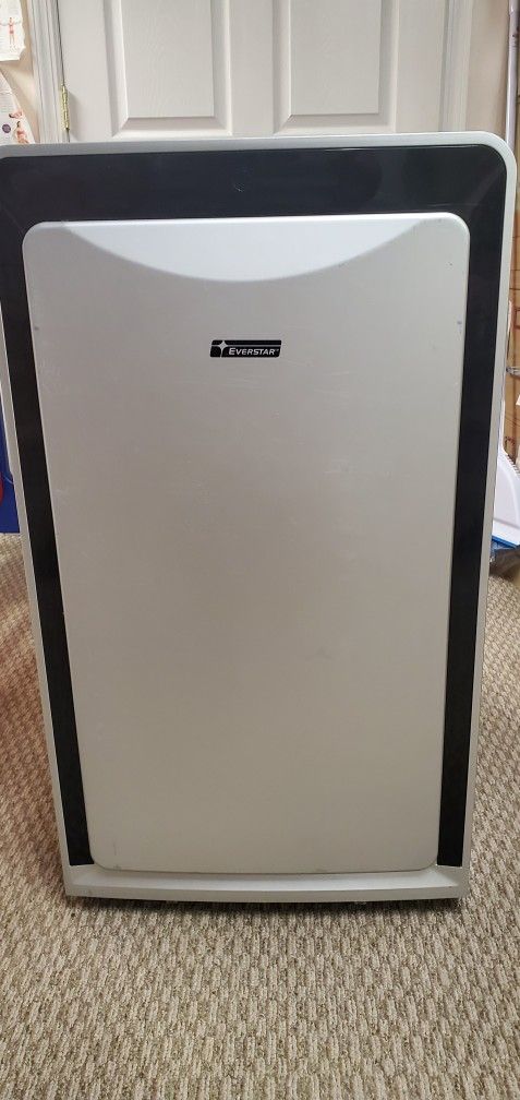 Everstar MPM1-10CR-BB6 Portable Air Conditioner - 10,000 BTU's