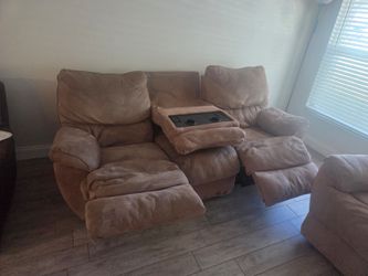 FREE Sofa Recliner