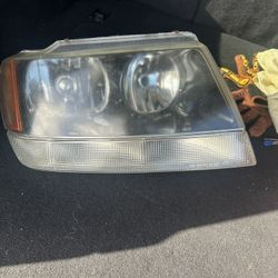 Passenger Headlights 