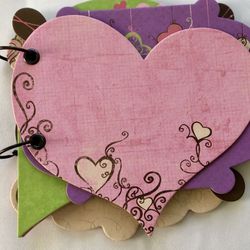 New! Mini Scrapbook Craft