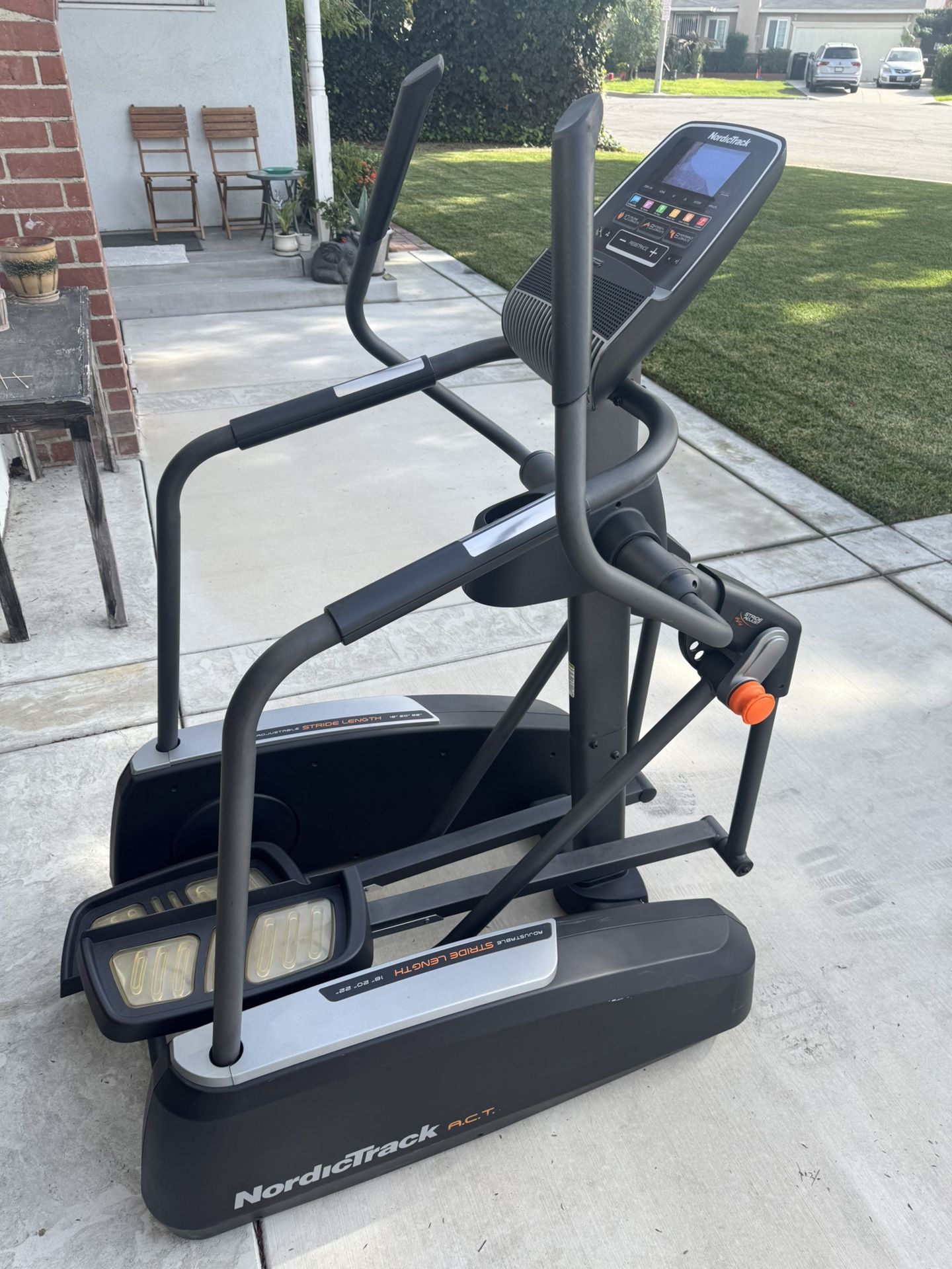 NordicTrack A.C.T. Elliptical