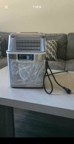 Insignia - Portable Clear Ice Maker with Auto Shut-off -Stainless Steel NS-IMC44