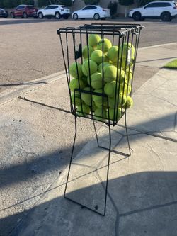 Tennis Basket With Balls