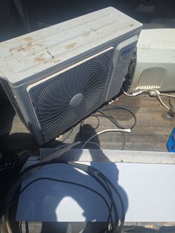 Split unit a/c plus portable a/c unit